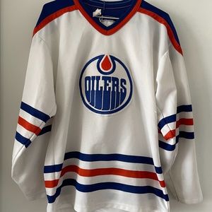 Men's size M Vintage CCM OILERS Jersey